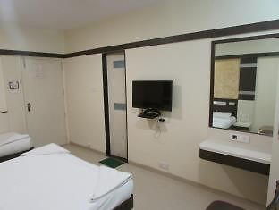 Sahar International Hotel Mumbai Bagian luar foto