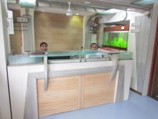 Sahar International Hotel Mumbai Bagian luar foto